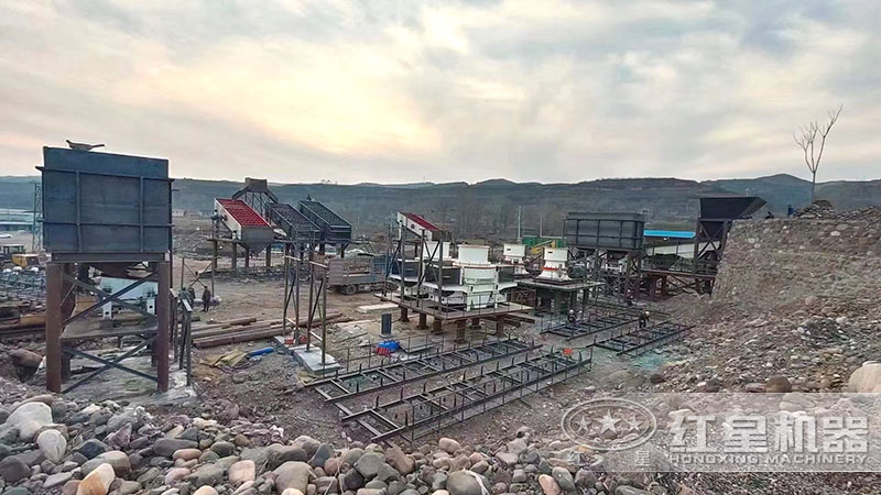 砂石生產線搭建現(xiàn)場實拍